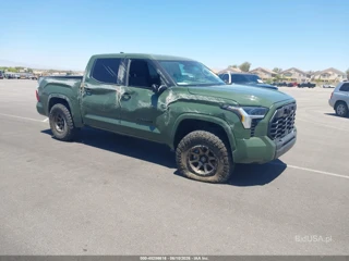 TOYOTA TOYOTA TUNDRA SR5