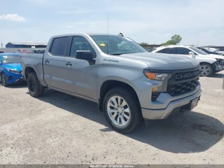 CHEVROLET CHEVROLET SILVERADO 1500 4WD  SHORT BED CUSTOM