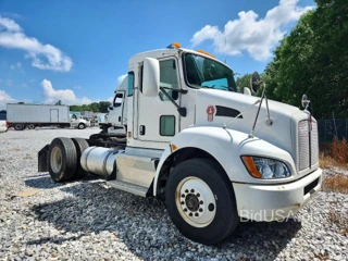 KENWORTH T370