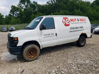 FORD ECONOLINE E250 VAN