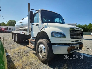 FREIGHTLINER M2 UNKNOWN
