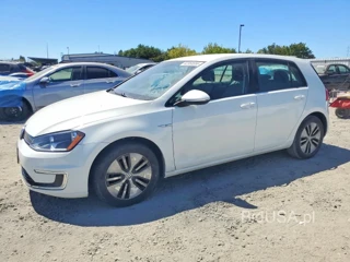 VOLKSWAGEN E-GOLF SE