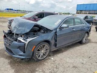 CADILLAC CT4 PREMIUM LUXURY