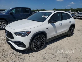 MERCEDES-BENZ GLA 35 AMG