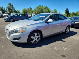VOLVO S60 T5