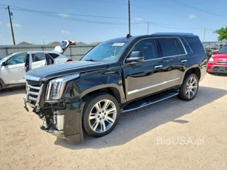 CADILLAC ESCALADE LUXURY