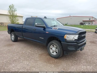 RAM RAM 3500 TRADESMAN  4X4 8' BOX