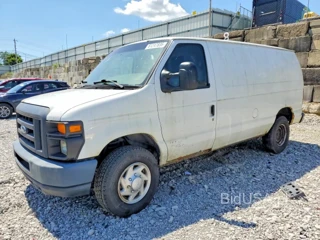FORD ECONOLINE E350 SUPER DUTY VAN