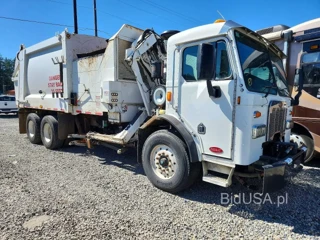 PETERBILT 320
