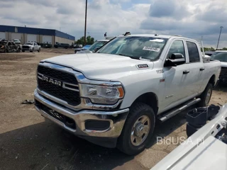 RAM 2500 TRADESMAN
