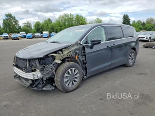 CHRYSLER PACIFICA HYBRID SELECT