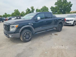 NISSAN TITAN XD PRO-4X