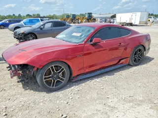 FORD MUSTANG GT