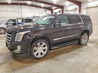 CADILLAC ESCALADE LUXURY