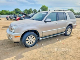 MERCURY MOUNTAINEER LUXURY