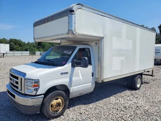 FORD E450