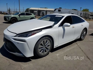 TOYOTA MIRAI XLE