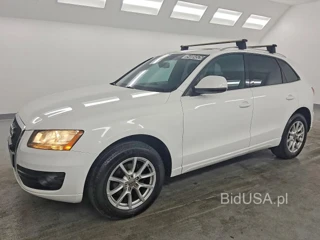 AUDI Q5 PREMIUM