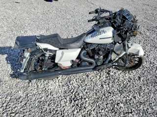 HARLEY-DAVIDSON FLTRXS ROAD GLIDE SPECIAL