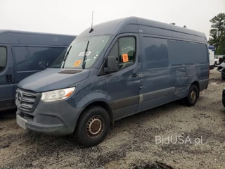 MERCEDES-BENZ SPRINTER 2500/3500