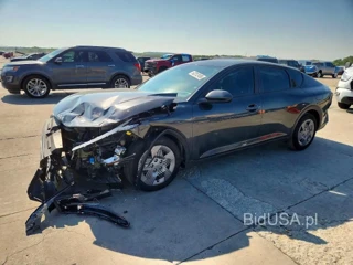 KIA K4 LX