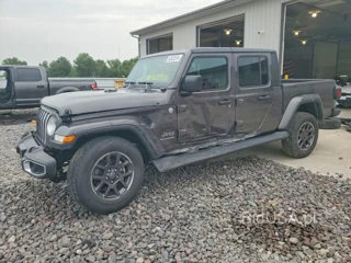JEEP GLADIATOR OVERLAND