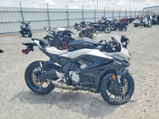 CF MOTO 675SS