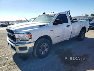 RAM 2500 TRADESMAN