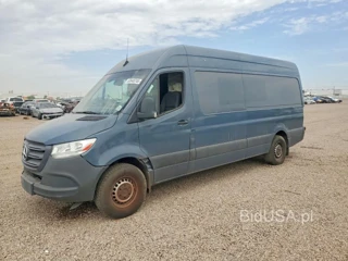 MERCEDES-BENZ SPRINTER 2500/3500