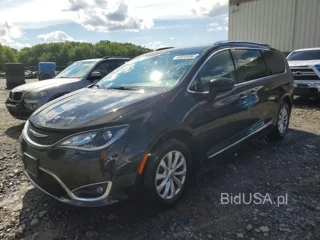 CHRYSLER PACIFICA TOURING L