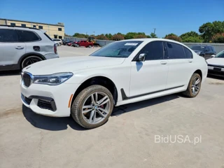 BMW 750 XI