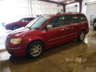CHRYSLER TOWN & COUNTRY LIMITED