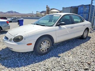 FORD TAURUS SE