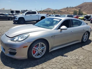 PORSCHE PANAMERA TURBO
