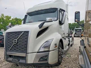 VOLVO VN VNL