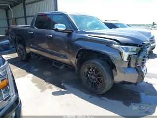 TOYOTA TOYOTA TUNDRA