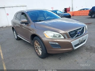 VOLVO VOLVO XC60 T6/T6 R-DESIGN