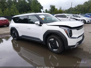 KIA KIA EV9 WIND