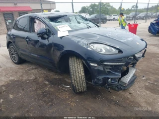 PORSCHE PORSCHE MACAN