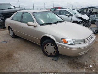 TOYOTA TOYOTA CAMRY CE