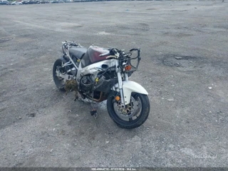 SUZUKI SUZUKI GSX-R750