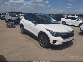 KIA KIA SELTOS S