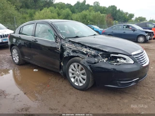 CHRYSLER CHRYSLER 200 TOURING