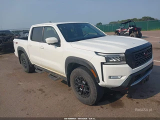 NISSAN NISSAN FRONTIER PRO-4X 4X4