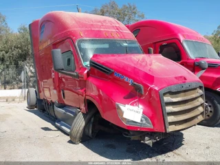 FREIGHTLINER FREIGHTLINER NEW CASCADIA 126