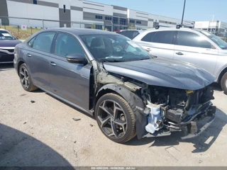VOLKSWAGEN VOLKSWAGEN PASSAT 2.0T R-LINE