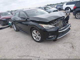 INFINITI INFINITI QX30 PREMIUM