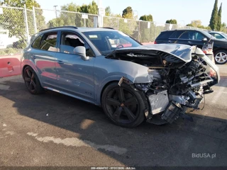 PORSCHE PORSCHE CAYENNE GTS