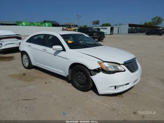 CHRYSLER CHRYSLER 200 LX