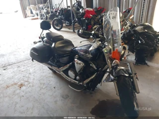 YAMAHA YAMAHA XVS1300 CT/CTB